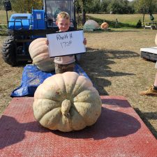 Rhett Hodge 172# Atlantic Giant pumpkin