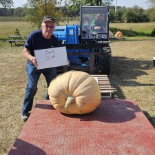 Jim Beal 219# Atlantic Giant Pumpkin