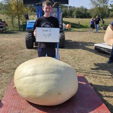 Waylen O'Brien 463# Atlantic Giant Pumpkin